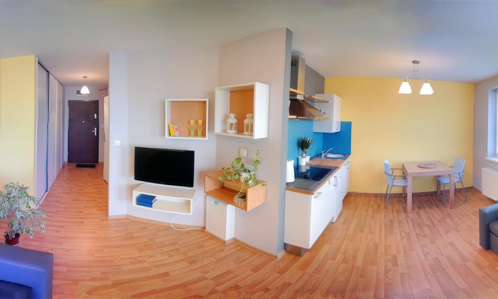 Tahiti Apartamento Wrocław Exterior foto