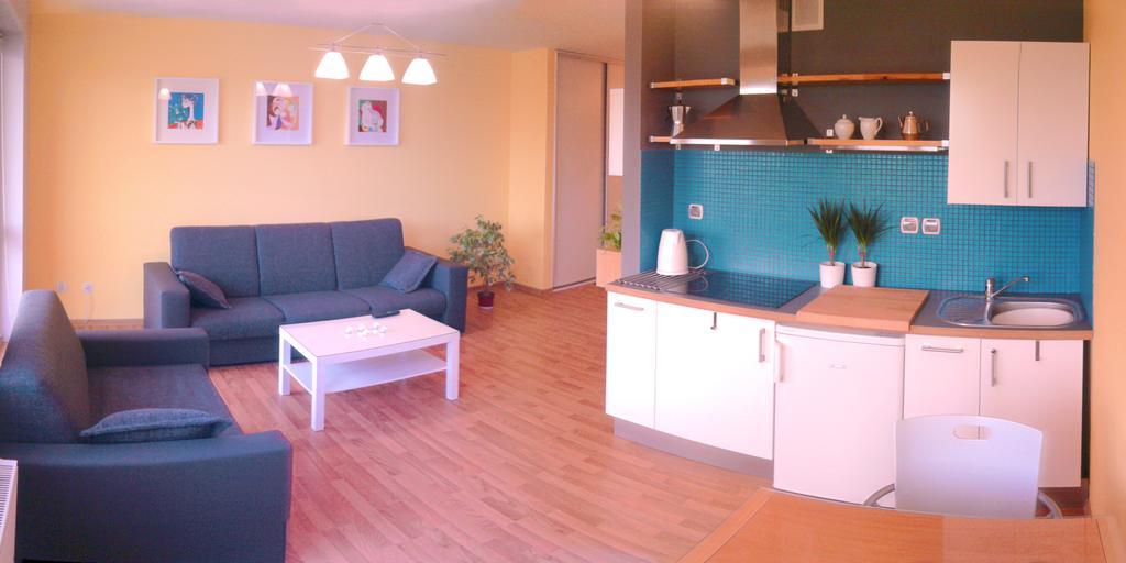 Tahiti Apartamento Wrocław Exterior foto